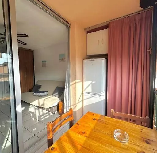 121 * Canet-en-Roussillon